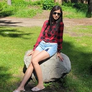 Meet your Posher, Karishma